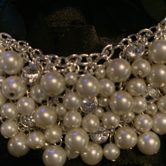 Diamonds and pearls necklace - Picture 2 of 3